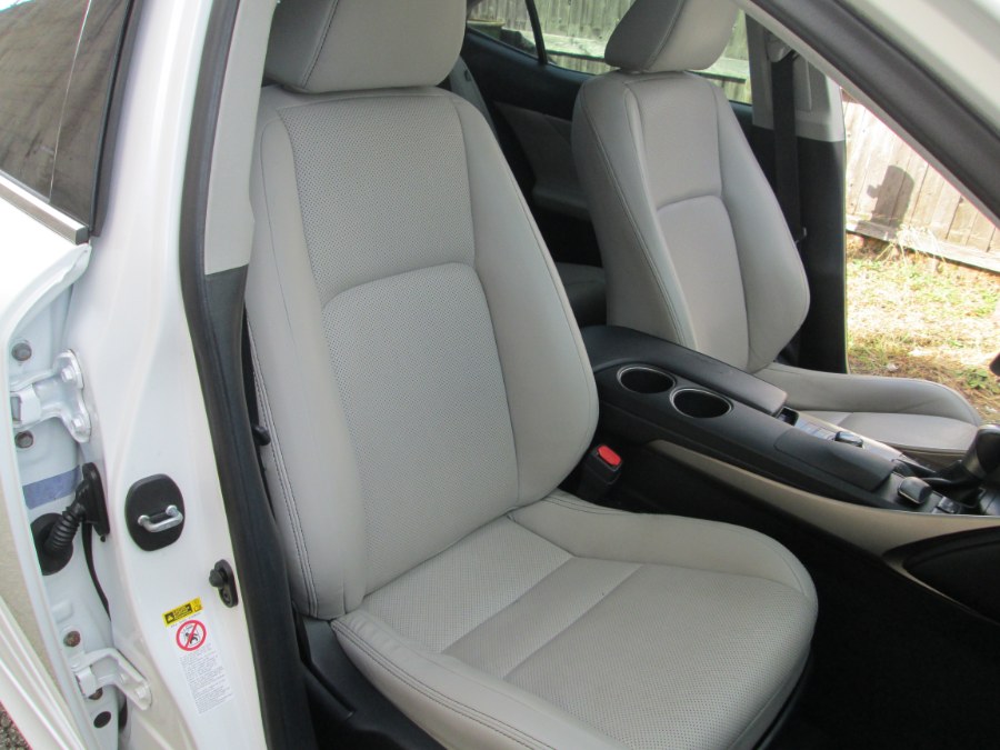 2014 Lexus IS 250 4dr Sport Sdn Auto AWD, available for sale in Levittown, Pennsylvania | Levittown Auto. Levittown, Pennsylvania 2014 Lexus IS 250 4dr Sport Sdn Auto AWD, available for sale in Levittown, Pennsylvania | Levittown Auto. Levittown, Pennsylvania