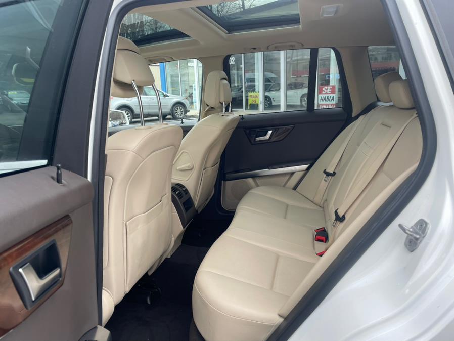 2014 Mercedes-Benz GLK350 . CLEAN CARFAX!, available for sale in Rosedale, New York | Sunrise Auto Sales. Rosedale, New York 2014 Mercedes-Benz GLK350 . CLEAN CARFAX!, available for sale in Rosedale, New York | Sunrise Auto Sales. Rosedale, New York