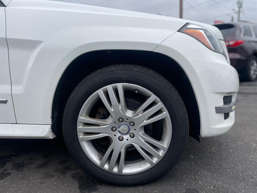 2014 Mercedes-Benz GLK350 . CLEAN CARFAX!, available for sale in Rosedale, New York | Sunrise Auto Sales. Rosedale, New York 2014 Mercedes-Benz GLK350 . CLEAN CARFAX!, available for sale in Rosedale, New York | Sunrise Auto Sales. Rosedale, New York
