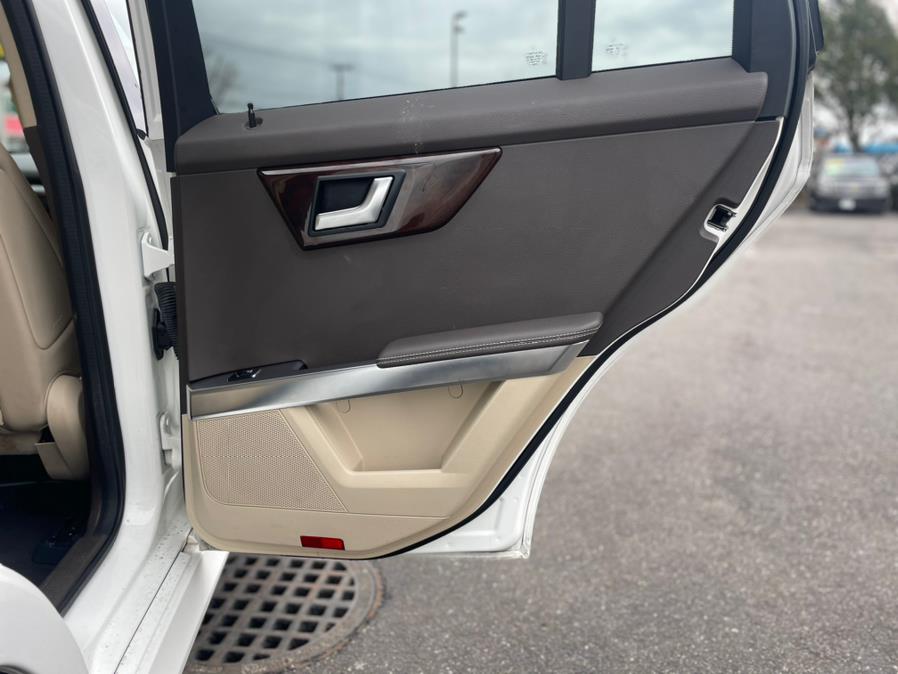 2014 Mercedes-Benz GLK350 . CLEAN CARFAX!, available for sale in Rosedale, New York | Sunrise Auto Sales. Rosedale, New York 2014 Mercedes-Benz GLK350 . CLEAN CARFAX!, available for sale in Rosedale, New York | Sunrise Auto Sales. Rosedale, New York