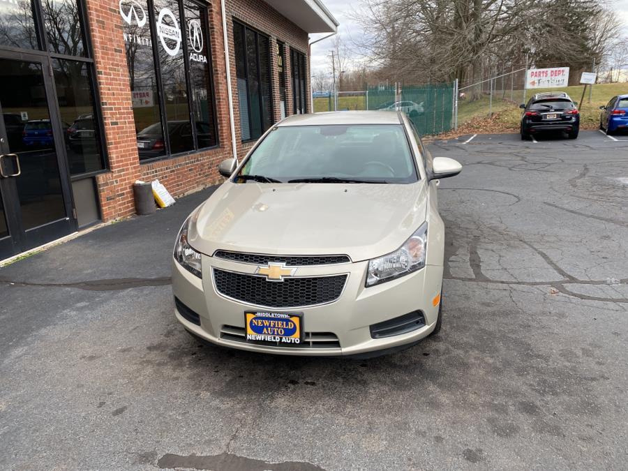 2014 Chevrolet Cruze 4dr Sdn Auto 1LT, available for sale in Middletown, Connecticut | Newfield Auto Sales. Middletown, Connecticut 2014 Chevrolet Cruze 4dr Sdn Auto 1LT, available for sale in Middletown, Connecticut | Newfield Auto Sales. Middletown, Connecticut