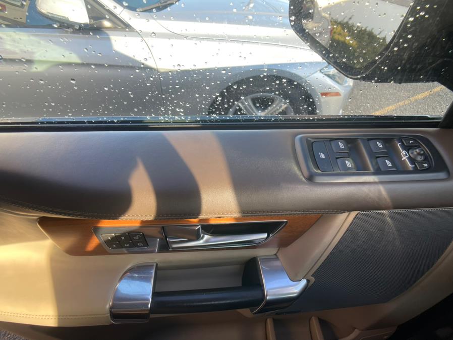 2016 Land Rover Lr4 HSE LUX Landmark Edition, available for sale in New Britain, Connecticut | Prestige Auto Cars LLC. New Britain, Connecticut 2016 Land Rover Lr4 HSE LUX Landmark Edition, available for sale in New Britain, Connecticut | Prestige Auto Cars LLC. New Britain, Connecticut