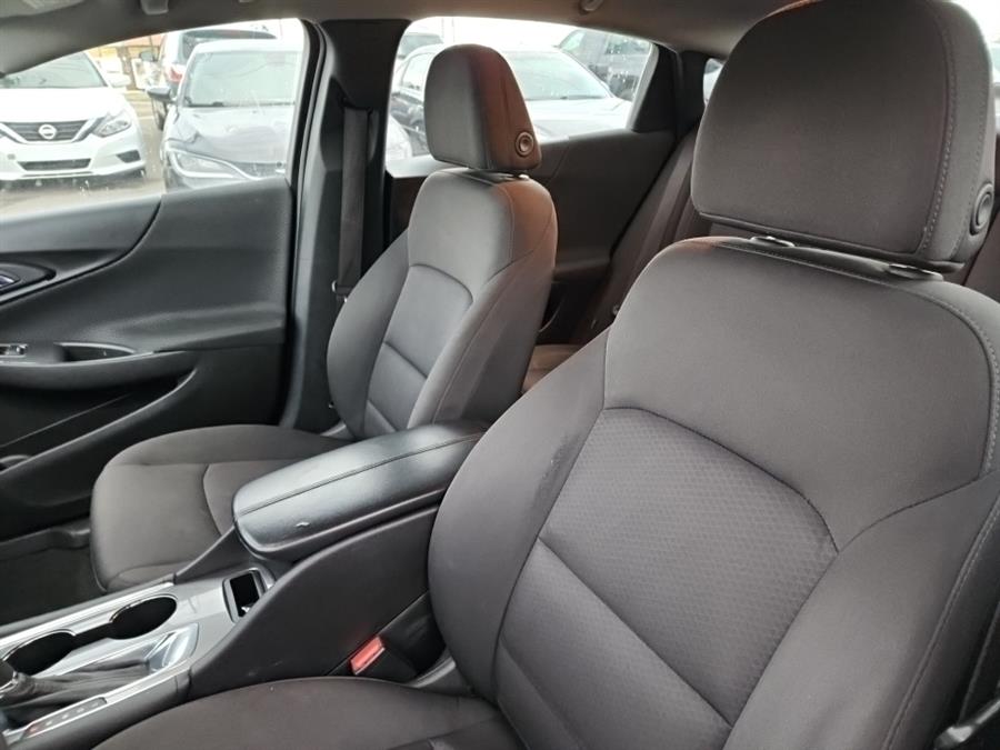 2018 Chevrolet Malibu 4dr Sdn LT w/1LT, available for sale in Temple Hills, Maryland | Temple Hills Used Car. Temple Hills, Maryland 2018 Chevrolet Malibu 4dr Sdn LT w/1LT, available for sale in Temple Hills, Maryland | Temple Hills Used Car. Temple Hills, Maryland