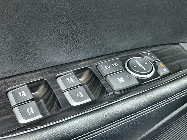 Used Kia Sorento S 2019 | Eastchester Motor Cars. Bronx, New York Used Kia Sorento S 2019 | Eastchester Motor Cars. Bronx, New York