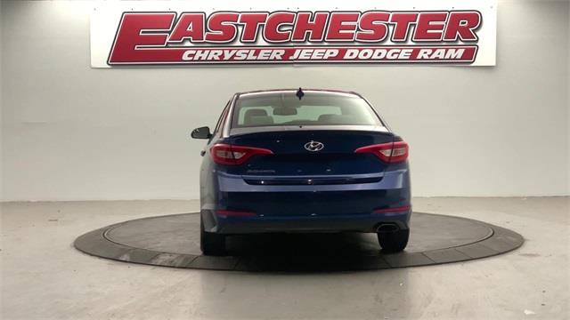 Used Hyundai Sonata SE 2017 | Eastchester Motor Cars. Bronx, New York Used Hyundai Sonata SE 2017 | Eastchester Motor Cars. Bronx, New York