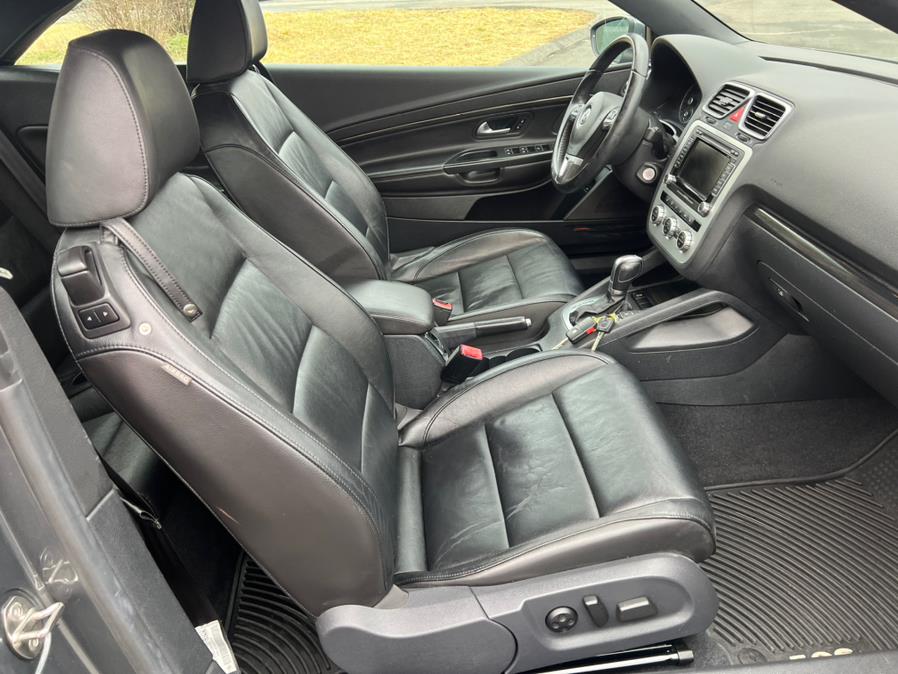 2014 Volkswagen Eos 2dr Conv Executive, available for sale in Berlin, Connecticut | Tru Auto Mall. Berlin, Connecticut 2014 Volkswagen Eos 2dr Conv Executive, available for sale in Berlin, Connecticut | Tru Auto Mall. Berlin, Connecticut