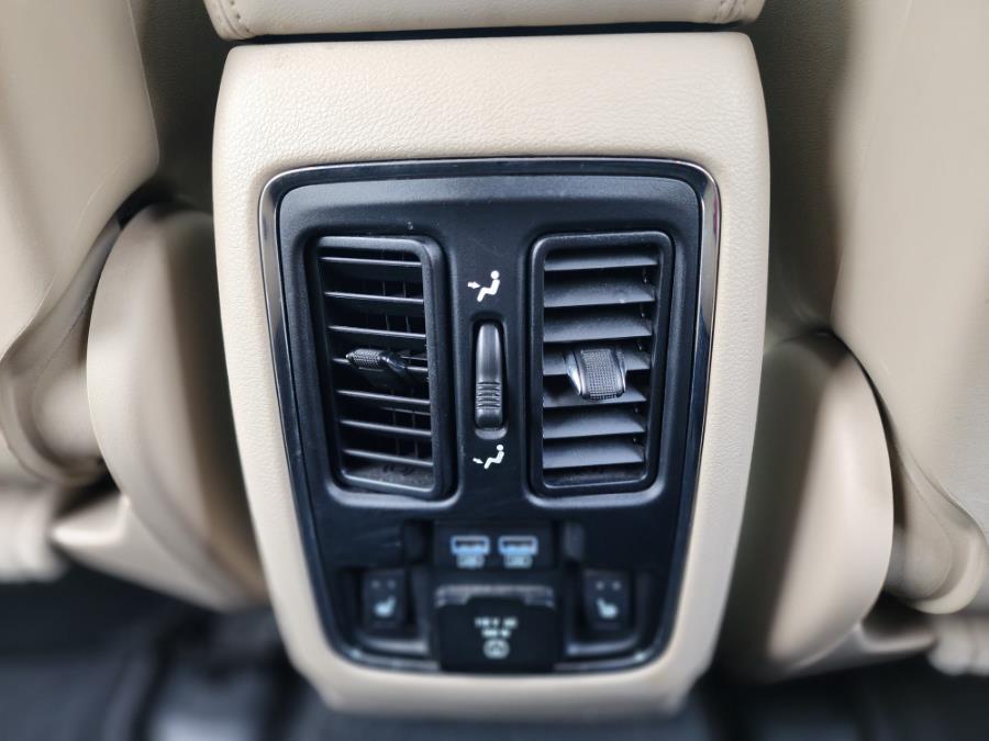 2015 Jeep Grand Cherokee 4WD 4dr Limited, available for sale in Newark , New Jersey | Champion Used Auto Sales 2. Newark , New Jersey 2015 Jeep Grand Cherokee 4WD 4dr Limited, available for sale in Newark , New Jersey | Champion Used Auto Sales 2. Newark , New Jersey