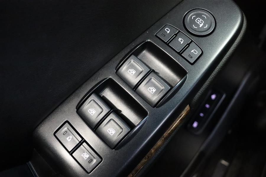 2018 Chevrolet Tahoe K1500 PREMIER, available for sale in Paterson, New Jersey | Fast Track Motors. Paterson, New Jersey 2018 Chevrolet Tahoe K1500 PREMIER, available for sale in Paterson, New Jersey | Fast Track Motors. Paterson, New Jersey