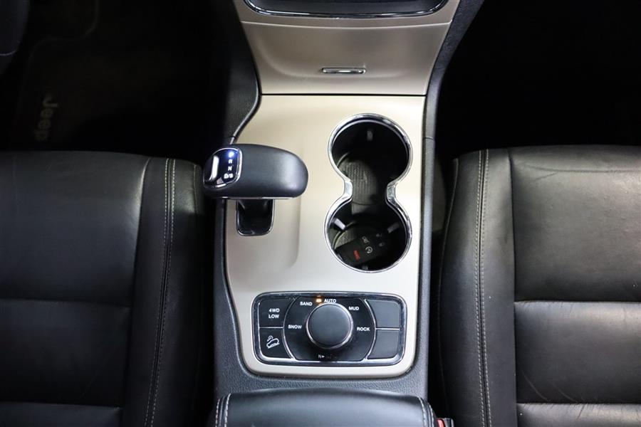 2014 Jeep Grand Cherokee LIMITED, available for sale in Paterson, New Jersey | Fast Track Motors. Paterson, New Jersey 2014 Jeep Grand Cherokee LIMITED, available for sale in Paterson, New Jersey | Fast Track Motors. Paterson, New Jersey