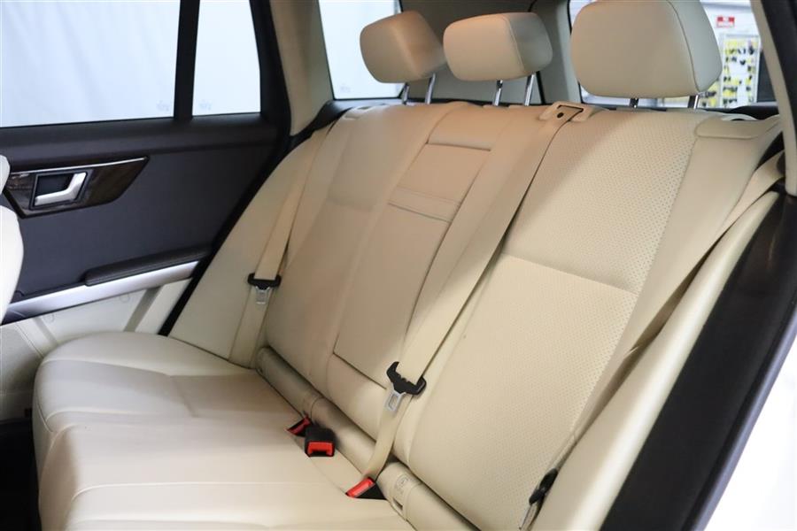 2014 Mercedes-benz Glk 350 4MATIC, available for sale in Paterson, New Jersey | Fast Track Motors. Paterson, New Jersey 2014 Mercedes-benz Glk 350 4MATIC, available for sale in Paterson, New Jersey | Fast Track Motors. Paterson, New Jersey
