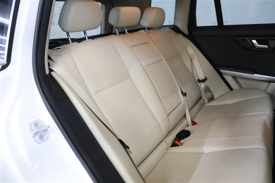 2014 Mercedes-benz Glk 350 4MATIC, available for sale in Paterson, New Jersey | Fast Track Motors. Paterson, New Jersey 2014 Mercedes-benz Glk 350 4MATIC, available for sale in Paterson, New Jersey | Fast Track Motors. Paterson, New Jersey