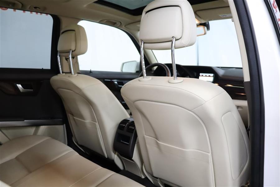 2014 Mercedes-benz Glk 350 4MATIC, available for sale in Paterson, New Jersey | Fast Track Motors. Paterson, New Jersey 2014 Mercedes-benz Glk 350 4MATIC, available for sale in Paterson, New Jersey | Fast Track Motors. Paterson, New Jersey