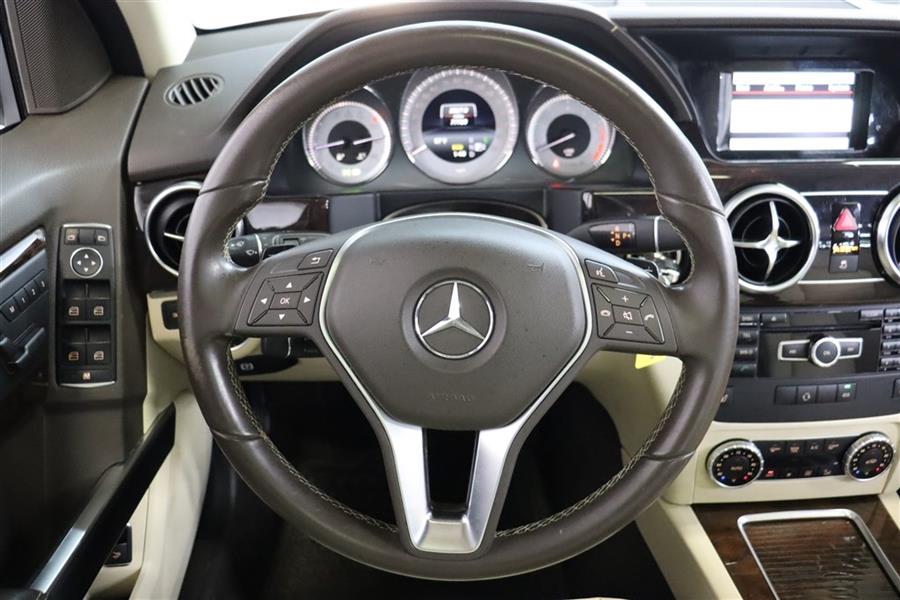 2014 Mercedes-benz Glk 350 4MATIC, available for sale in Paterson, New Jersey | Fast Track Motors. Paterson, New Jersey 2014 Mercedes-benz Glk 350 4MATIC, available for sale in Paterson, New Jersey | Fast Track Motors. Paterson, New Jersey