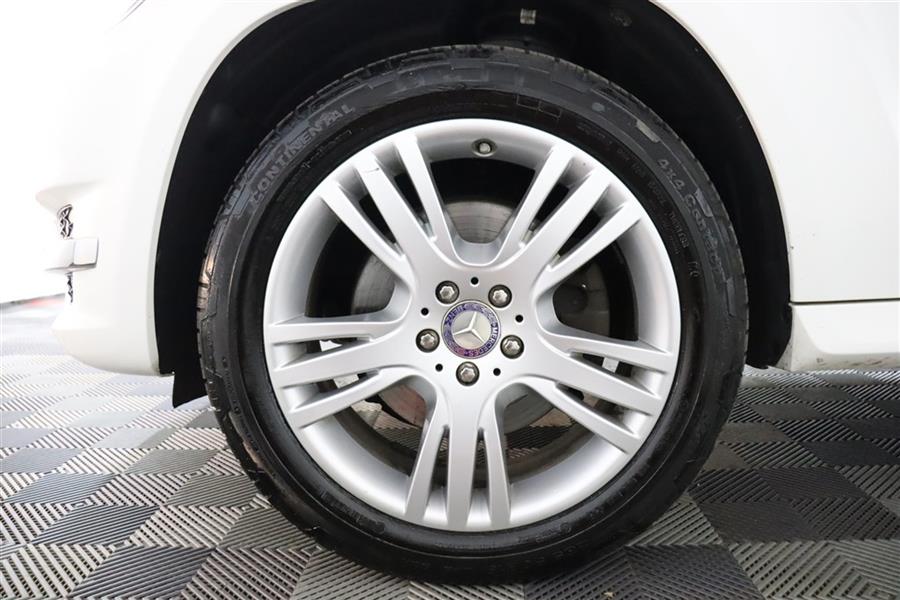2014 Mercedes-benz Glk 350 4MATIC, available for sale in Paterson, New Jersey | Fast Track Motors. Paterson, New Jersey 2014 Mercedes-benz Glk 350 4MATIC, available for sale in Paterson, New Jersey | Fast Track Motors. Paterson, New Jersey