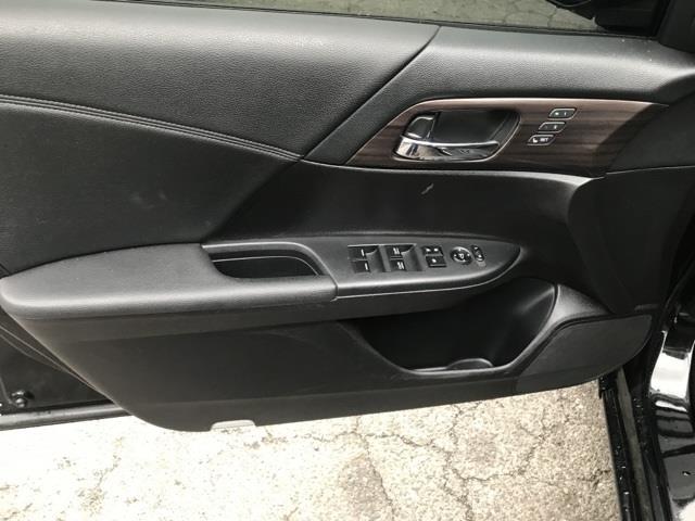 Used Honda Accord EX-L 2017 | Hillside Auto Outlet. Jamaica, New York Used Honda Accord EX-L 2017 | Hillside Auto Outlet. Jamaica, New York