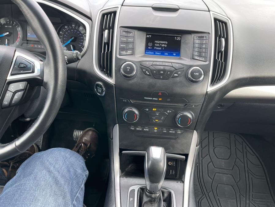 2015 Ford Edge 4dr SEL AWD, available for sale in Copiague, New York | Great Deal Motors. Copiague, New York 2015 Ford Edge 4dr SEL AWD, available for sale in Copiague, New York | Great Deal Motors. Copiague, New York