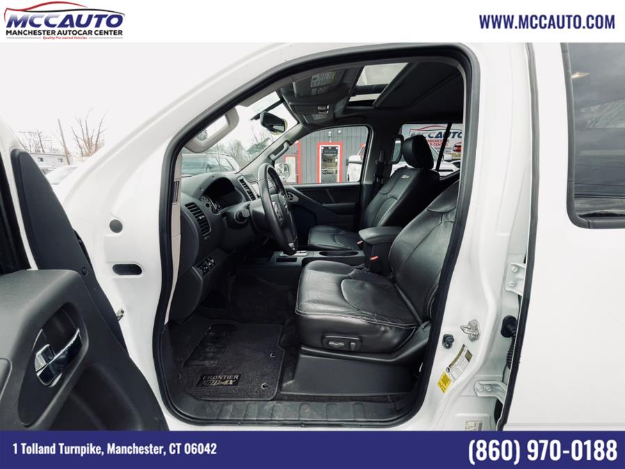 2017 Nissan Frontier 2017.5 Crew Cab 4x4 SV V6 Auto, available for sale in Manchester, Connecticut | Manchester Autocar Center. Manchester, Connecticut 2017 Nissan Frontier 2017.5 Crew Cab 4x4 SV V6 Auto, available for sale in Manchester, Connecticut | Manchester Autocar Center. Manchester, Connecticut