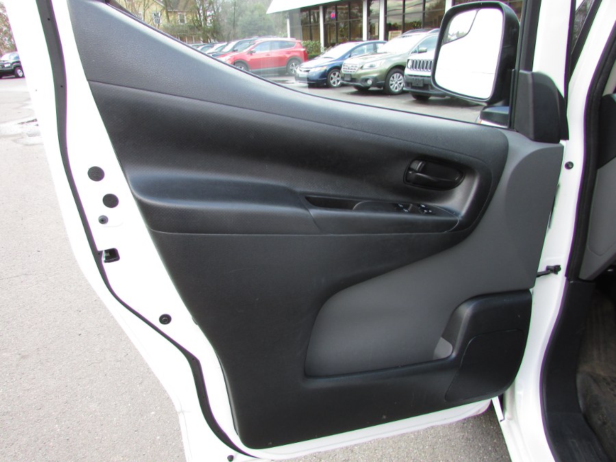 2018 Chevrolet City Express Cargo Van FWD 115" LS, available for sale in East Windsor, Connecticut | United Auto Sales of E Windsor, Inc. East Windsor, Connecticut 2018 Chevrolet City Express Cargo Van FWD 115" LS, available for sale in East Windsor, Connecticut | United Auto Sales of E Windsor, Inc. East Windsor, Connecticut