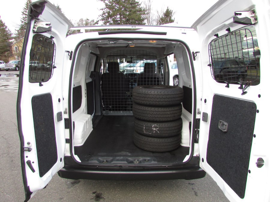 2018 Chevrolet City Express Cargo Van FWD 115" LS, available for sale in East Windsor, Connecticut | United Auto Sales of E Windsor, Inc. East Windsor, Connecticut 2018 Chevrolet City Express Cargo Van FWD 115" LS, available for sale in East Windsor, Connecticut | United Auto Sales of E Windsor, Inc. East Windsor, Connecticut