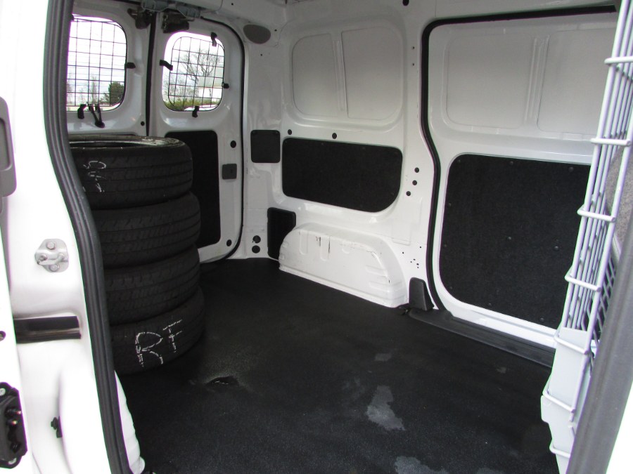 2018 Chevrolet City Express Cargo Van FWD 115" LS, available for sale in East Windsor, Connecticut | United Auto Sales of E Windsor, Inc. East Windsor, Connecticut 2018 Chevrolet City Express Cargo Van FWD 115" LS, available for sale in East Windsor, Connecticut | United Auto Sales of E Windsor, Inc. East Windsor, Connecticut