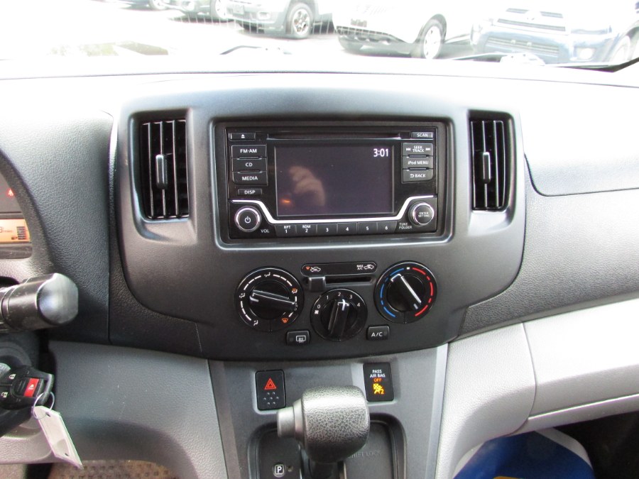 2018 Chevrolet City Express Cargo Van FWD 115" LS, available for sale in East Windsor, Connecticut | United Auto Sales of E Windsor, Inc. East Windsor, Connecticut 2018 Chevrolet City Express Cargo Van FWD 115" LS, available for sale in East Windsor, Connecticut | United Auto Sales of E Windsor, Inc. East Windsor, Connecticut