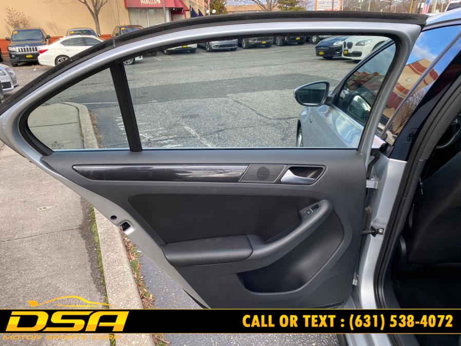 2014 Volkswagen Jetta Sedan 4dr Man GLI Edition 30 w/Nav, available for sale in Commack, New York | DSA Motor Sports Corp. Commack, New York 2014 Volkswagen Jetta Sedan 4dr Man GLI Edition 30 w/Nav, available for sale in Commack, New York | DSA Motor Sports Corp. Commack, New York