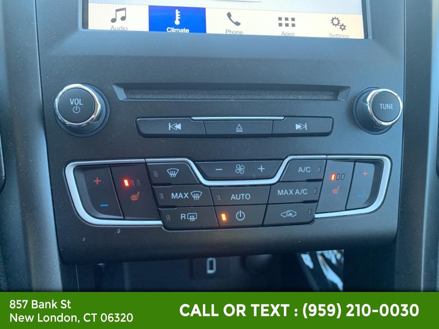 2018 Ford Fusion SE AWD, available for sale in New London, Connecticut | McAvoy Inc dba Town Hill Auto. New London, Connecticut 2018 Ford Fusion SE AWD, available for sale in New London, Connecticut | McAvoy Inc dba Town Hill Auto. New London, Connecticut
