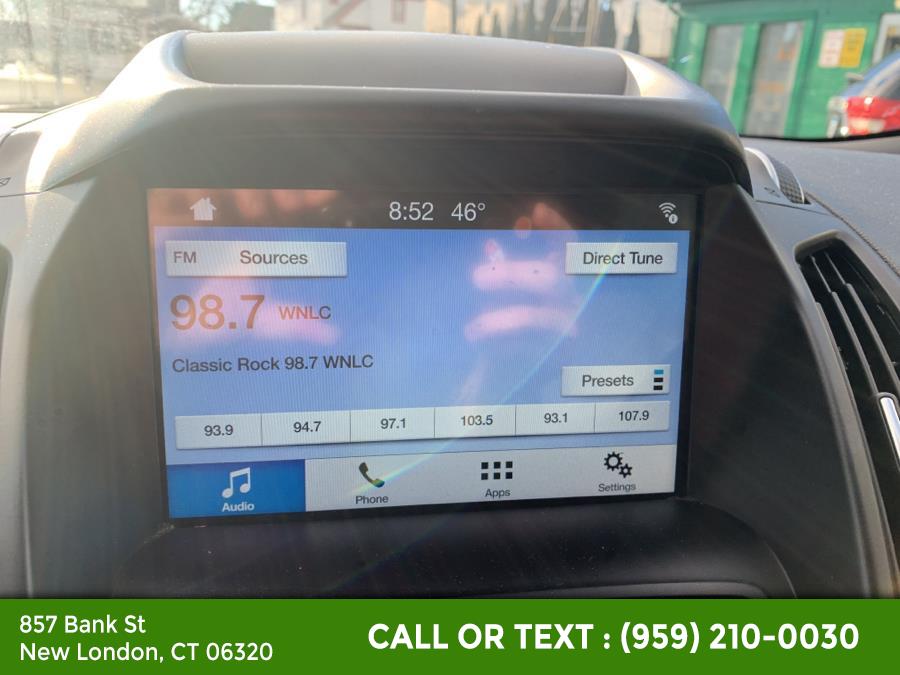 2019 Ford Escape SE FWD, available for sale in New London, Connecticut | McAvoy Inc dba Town Hill Auto. New London, Connecticut 2019 Ford Escape SE FWD, available for sale in New London, Connecticut | McAvoy Inc dba Town Hill Auto. New London, Connecticut
