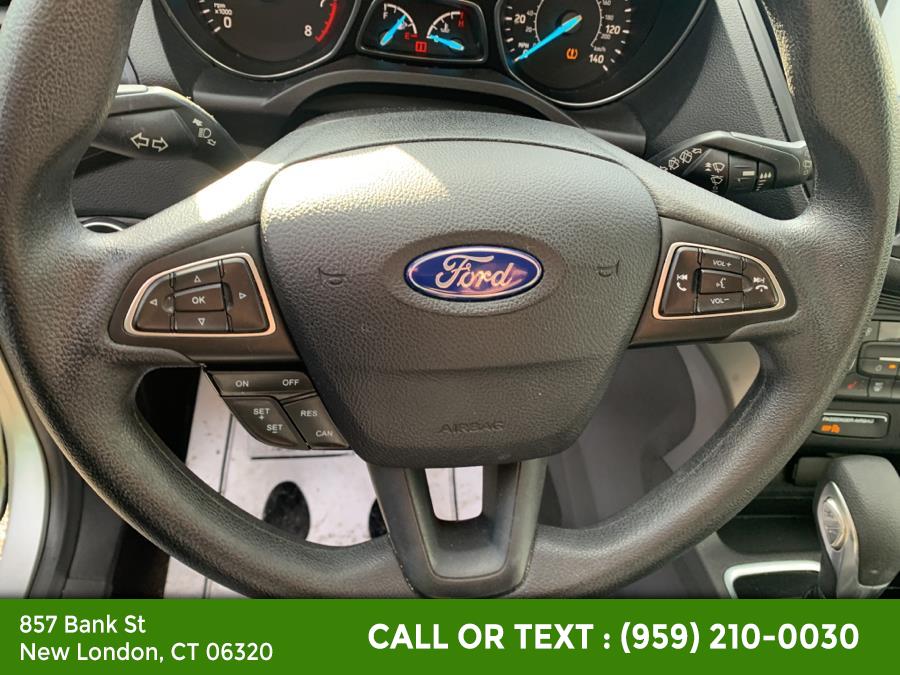 2019 Ford Escape SE FWD, available for sale in New London, Connecticut | McAvoy Inc dba Town Hill Auto. New London, Connecticut 2019 Ford Escape SE FWD, available for sale in New London, Connecticut | McAvoy Inc dba Town Hill Auto. New London, Connecticut