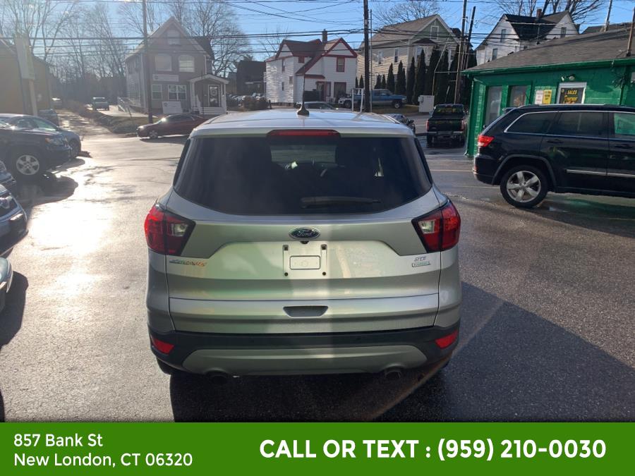 2019 Ford Escape SE FWD, available for sale in New London, Connecticut | McAvoy Inc dba Town Hill Auto. New London, Connecticut 2019 Ford Escape SE FWD, available for sale in New London, Connecticut | McAvoy Inc dba Town Hill Auto. New London, Connecticut