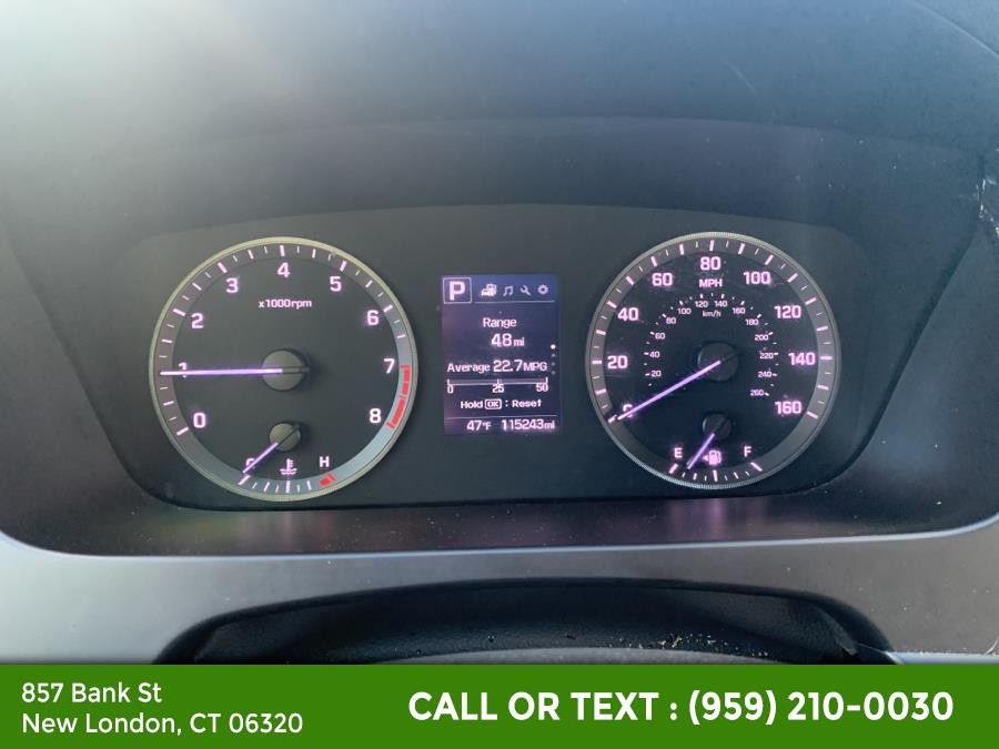 2016 Hyundai Sonata 4dr Sdn 2.4L Limited, available for sale in New London, Connecticut | McAvoy Inc dba Town Hill Auto. New London, Connecticut 2016 Hyundai Sonata 4dr Sdn 2.4L Limited, available for sale in New London, Connecticut | McAvoy Inc dba Town Hill Auto. New London, Connecticut