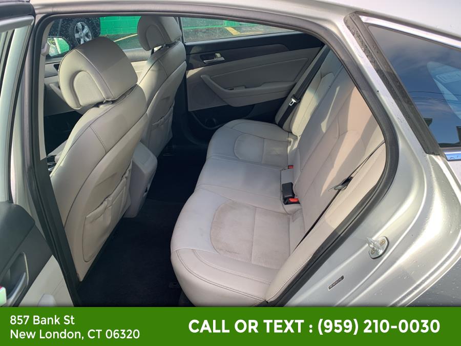 2016 Hyundai Sonata 4dr Sdn 2.4L Limited, available for sale in New London, Connecticut | McAvoy Inc dba Town Hill Auto. New London, Connecticut 2016 Hyundai Sonata 4dr Sdn 2.4L Limited, available for sale in New London, Connecticut | McAvoy Inc dba Town Hill Auto. New London, Connecticut