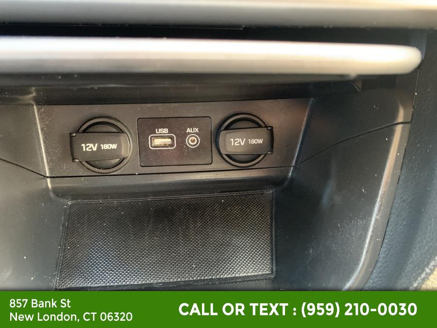 2016 Hyundai Sonata 4dr Sdn 2.4L Limited, available for sale in New London, Connecticut | McAvoy Inc dba Town Hill Auto. New London, Connecticut 2016 Hyundai Sonata 4dr Sdn 2.4L Limited, available for sale in New London, Connecticut | McAvoy Inc dba Town Hill Auto. New London, Connecticut