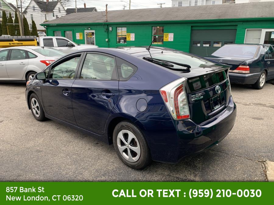 2012 Toyota Prius 5dr HB One (Natl), available for sale in New London, Connecticut | McAvoy Inc dba Town Hill Auto. New London, Connecticut 2012 Toyota Prius 5dr HB One (Natl), available for sale in New London, Connecticut | McAvoy Inc dba Town Hill Auto. New London, Connecticut