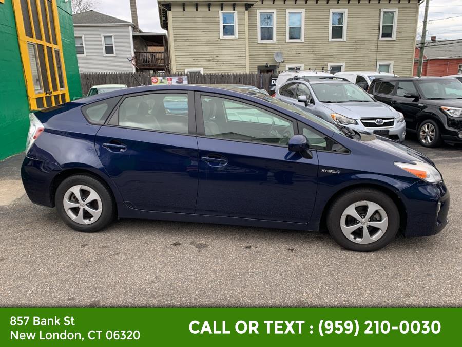 2012 Toyota Prius 5dr HB One (Natl), available for sale in New London, Connecticut | McAvoy Inc dba Town Hill Auto. New London, Connecticut 2012 Toyota Prius 5dr HB One (Natl), available for sale in New London, Connecticut | McAvoy Inc dba Town Hill Auto. New London, Connecticut