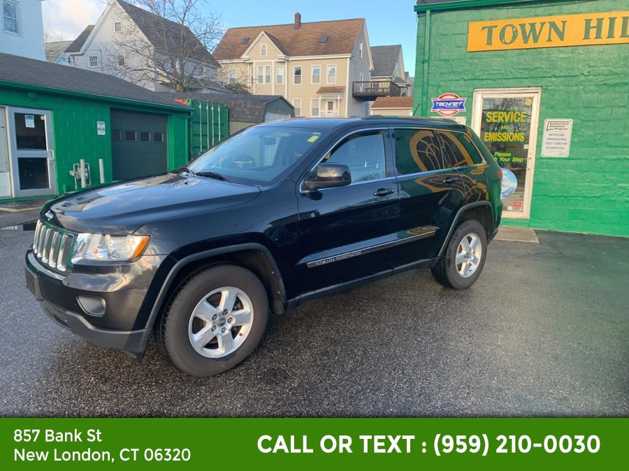 2012 Jeep Grand Cherokee 4WD 4dr Laredo, available for sale in New London, Connecticut | McAvoy Inc dba Town Hill Auto. New London, Connecticut 2012 Jeep Grand Cherokee 4WD 4dr Laredo, available for sale in New London, Connecticut | McAvoy Inc dba Town Hill Auto. New London, Connecticut