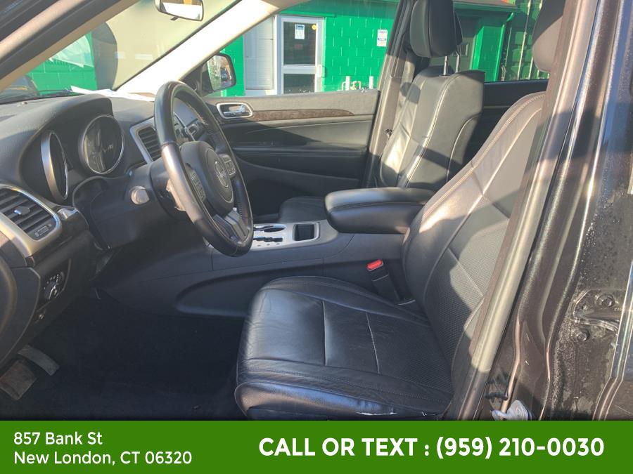 2012 Jeep Grand Cherokee 4WD 4dr Laredo, available for sale in New London, Connecticut | McAvoy Inc dba Town Hill Auto. New London, Connecticut 2012 Jeep Grand Cherokee 4WD 4dr Laredo, available for sale in New London, Connecticut | McAvoy Inc dba Town Hill Auto. New London, Connecticut