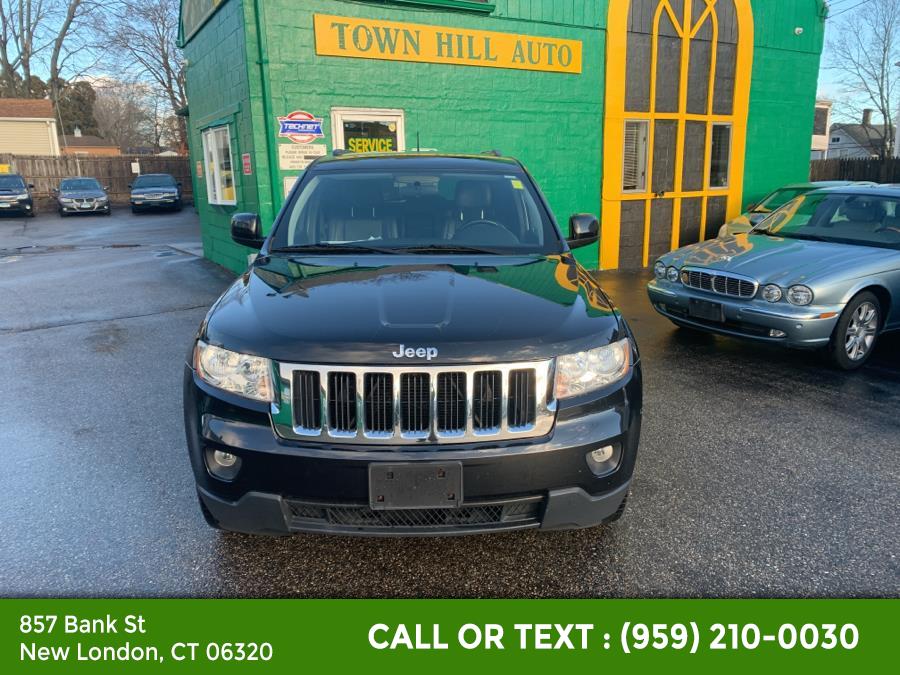 2012 Jeep Grand Cherokee 4WD 4dr Laredo, available for sale in New London, Connecticut | McAvoy Inc dba Town Hill Auto. New London, Connecticut 2012 Jeep Grand Cherokee 4WD 4dr Laredo, available for sale in New London, Connecticut | McAvoy Inc dba Town Hill Auto. New London, Connecticut