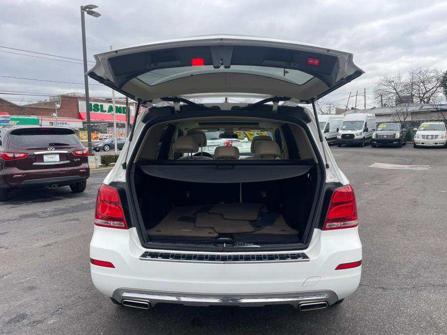 2014 Mercedes-Benz GLK350 . CLEAN CARFAX!, available for sale in Elmont, New York | Sunrise of Elmont. Elmont, New York 2014 Mercedes-Benz GLK350 . CLEAN CARFAX!, available for sale in Elmont, New York | Sunrise of Elmont. Elmont, New York