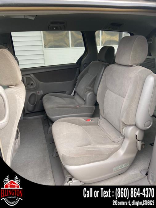 2004 Toyota Sienna 5dr LE FWD 7-Passenger, available for sale in Ellington, Connecticut | Ellington Automotive LLC. Ellington, Connecticut 2004 Toyota Sienna 5dr LE FWD 7-Passenger, available for sale in Ellington, Connecticut | Ellington Automotive LLC. Ellington, Connecticut
