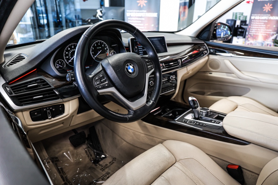 2015 BMW X5 AWD 4dr xDrive35i, available for sale in ELMONT, New York | 26 Motors Long Island. ELMONT, New York 2015 BMW X5 AWD 4dr xDrive35i, available for sale in ELMONT, New York | 26 Motors Long Island. ELMONT, New York