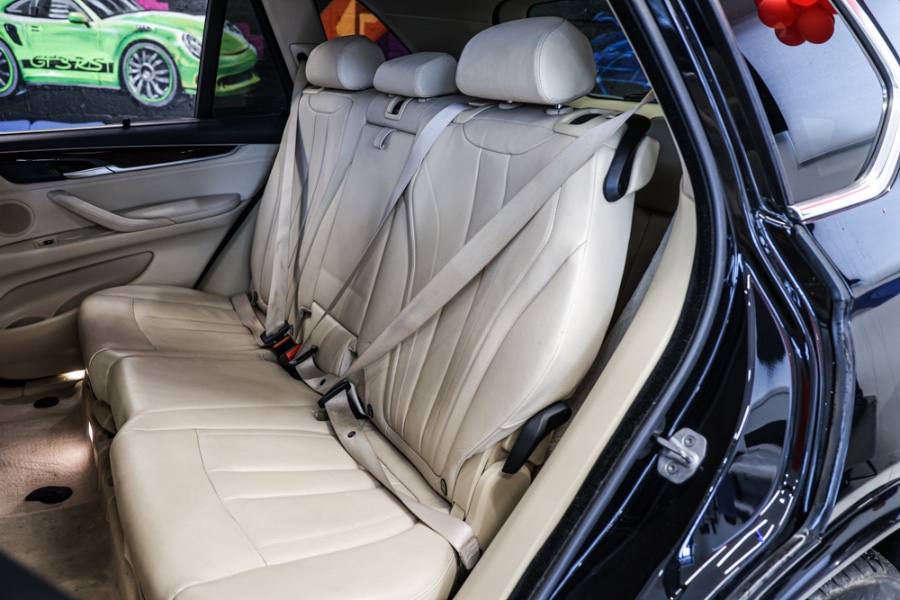 2015 BMW X5 AWD 4dr xDrive35i, available for sale in ELMONT, New York | 26 Motors Long Island. ELMONT, New York 2015 BMW X5 AWD 4dr xDrive35i, available for sale in ELMONT, New York | 26 Motors Long Island. ELMONT, New York