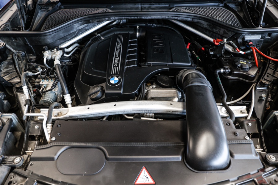 2015 BMW X5 AWD 4dr xDrive35i, available for sale in ELMONT, New York | 26 Motors Long Island. ELMONT, New York 2015 BMW X5 AWD 4dr xDrive35i, available for sale in ELMONT, New York | 26 Motors Long Island. ELMONT, New York