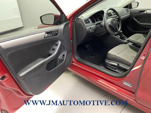 Used Volkswagen Jetta 1.4T S Auto 2017 | J&M Automotive Sls&Svc LLC. Naugatuck, Connecticut Used Volkswagen Jetta 1.4T S Auto 2017 | J&M Automotive Sls&Svc LLC. Naugatuck, Connecticut