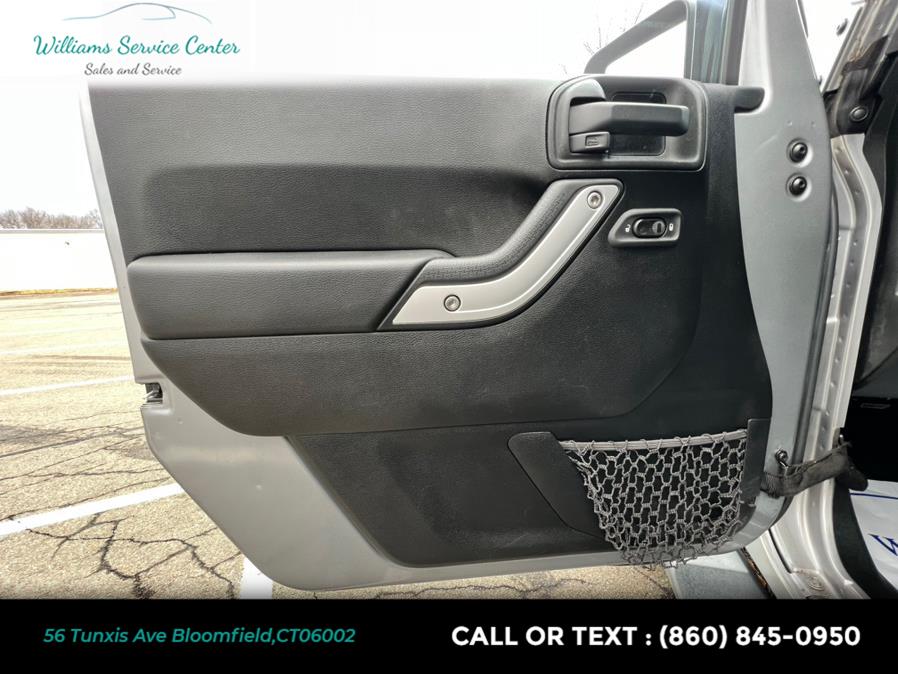 2014 Jeep Wrangler Unlimited 4WD 4dr Sahara, available for sale in Bloomfield, Connecticut | Williams Service Center. Bloomfield, Connecticut 2014 Jeep Wrangler Unlimited 4WD 4dr Sahara, available for sale in Bloomfield, Connecticut | Williams Service Center. Bloomfield, Connecticut
