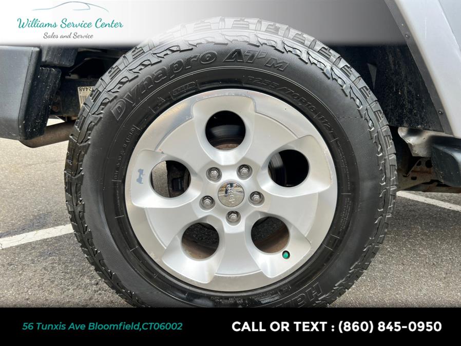 2014 Jeep Wrangler Unlimited 4WD 4dr Sahara, available for sale in Bloomfield, Connecticut | Williams Service Center. Bloomfield, Connecticut 2014 Jeep Wrangler Unlimited 4WD 4dr Sahara, available for sale in Bloomfield, Connecticut | Williams Service Center. Bloomfield, Connecticut
