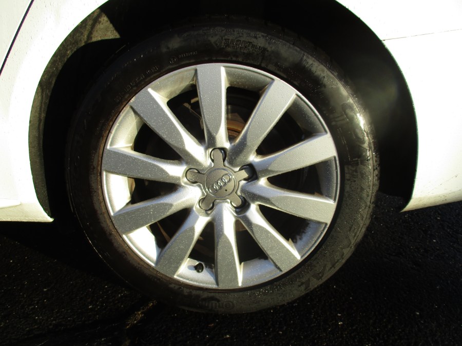 2015 Audi A4 4dr Sdn Auto quattro 2.0T Premium, available for sale in New Britain, Connecticut | Universal Motors LLC. New Britain, Connecticut 2015 Audi A4 4dr Sdn Auto quattro 2.0T Premium, available for sale in New Britain, Connecticut | Universal Motors LLC. New Britain, Connecticut