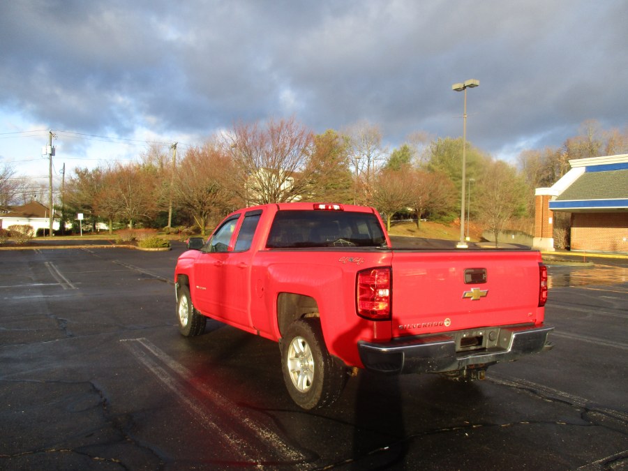 2017 Chevrolet Silverado 1500 4WD Double Cab 143.5" LT w/2LT, available for sale in New Britain, Connecticut | Universal Motors LLC. New Britain, Connecticut 2017 Chevrolet Silverado 1500 4WD Double Cab 143.5" LT w/2LT, available for sale in New Britain, Connecticut | Universal Motors LLC. New Britain, Connecticut
