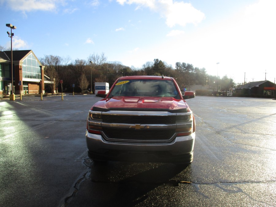 2017 Chevrolet Silverado 1500 4WD Double Cab 143.5" LT w/2LT, available for sale in New Britain, Connecticut | Universal Motors LLC. New Britain, Connecticut 2017 Chevrolet Silverado 1500 4WD Double Cab 143.5" LT w/2LT, available for sale in New Britain, Connecticut | Universal Motors LLC. New Britain, Connecticut
