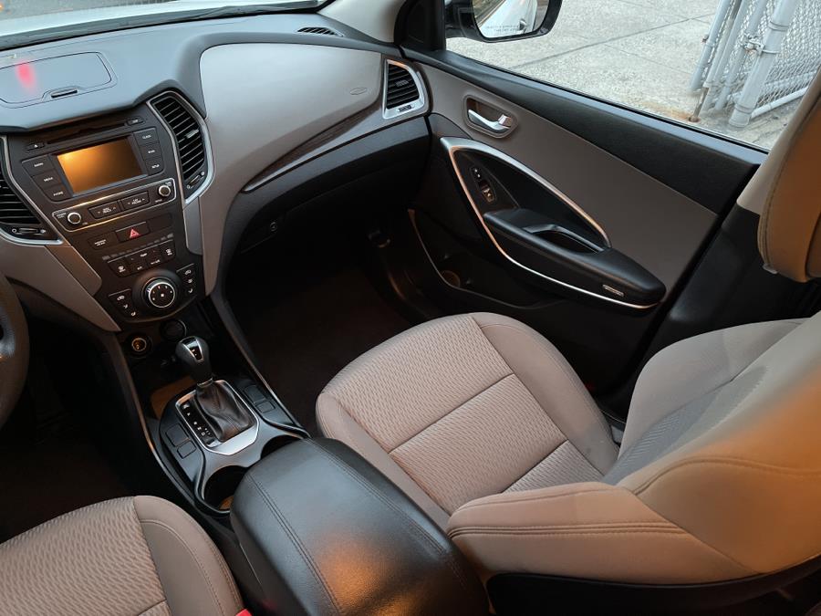 2017 Hyundai Santa Fe Sport 2.4L Automatic AWD, available for sale in Bronx, New York | New York Motors Group Solutions LLC. Bronx, New York 2017 Hyundai Santa Fe Sport 2.4L Automatic AWD, available for sale in Bronx, New York | New York Motors Group Solutions LLC. Bronx, New York